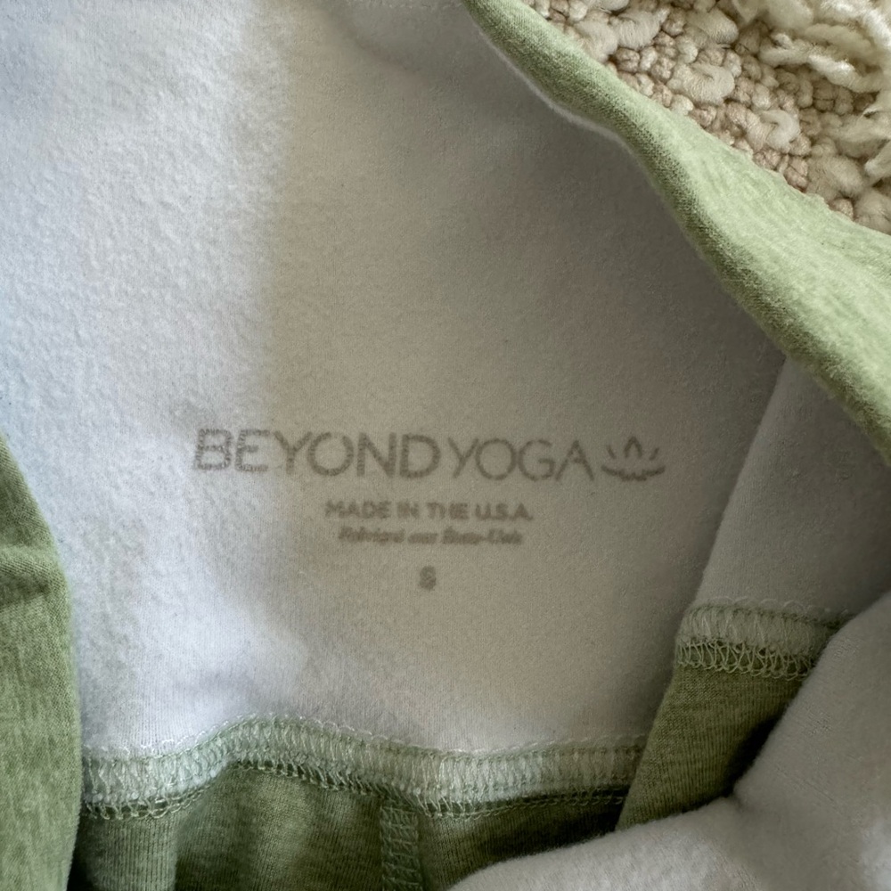 Beyond Yoga Spacedye Leggings - Small - Picture 4 of 4